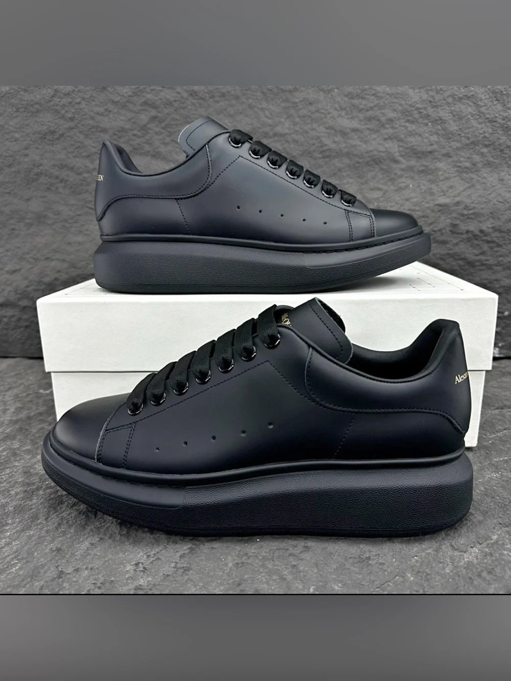 Men's Black Platform Leather Sneakers - Classic Low-Top